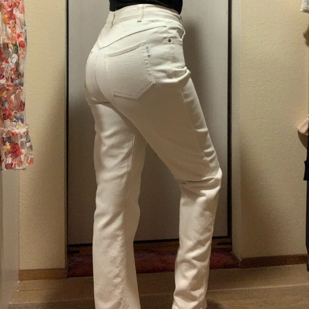St. John| vintage high waist jeans - Picture 10 of 16